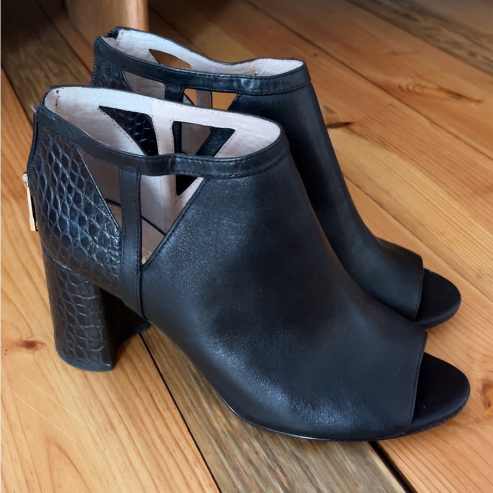 Louise et Cie Black Peep-Toe Cutout Block Heel Booties